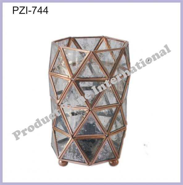 PZI-744