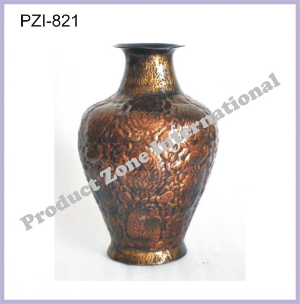 PZI-821