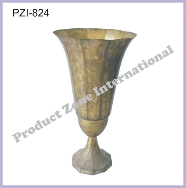 PZI-824